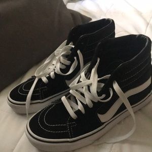 Vans high top skater